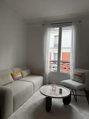 Дневна соба; поглед, природно светло, модерни стил