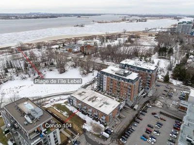 Кућа и околина; поглед