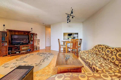 Living room; natural light, wood floor