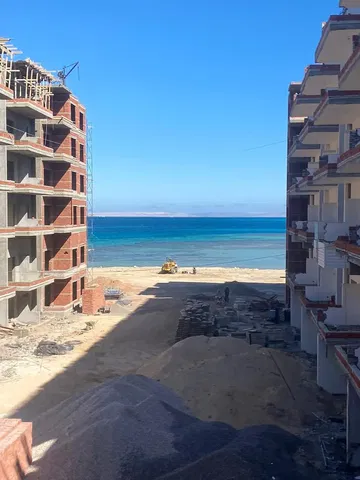 Кућа и околина; поглед