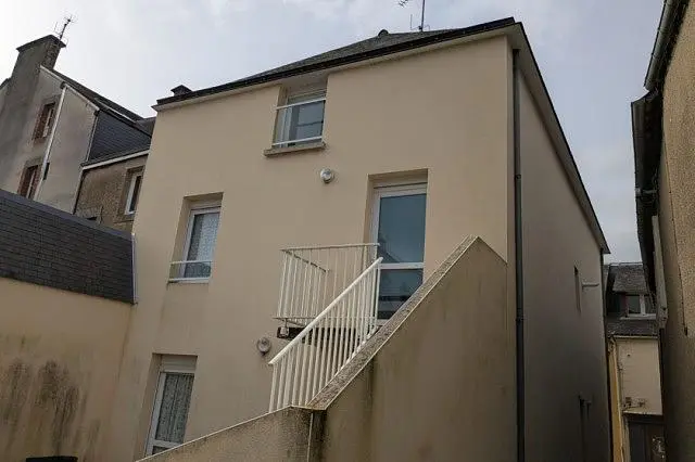 Кућа и околина