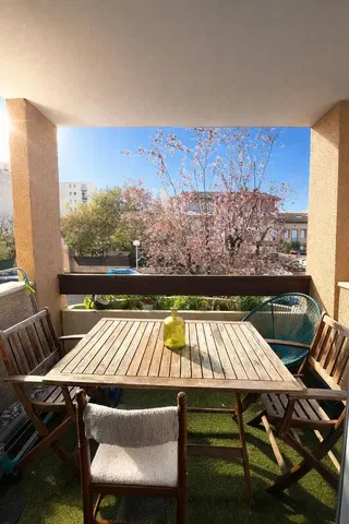 Balkon; uitzicht, natuurlijk licht