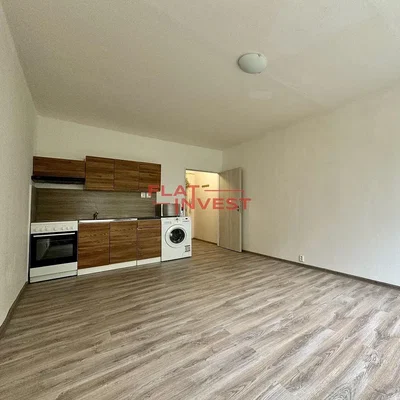 Cuisine; parquet, rénové