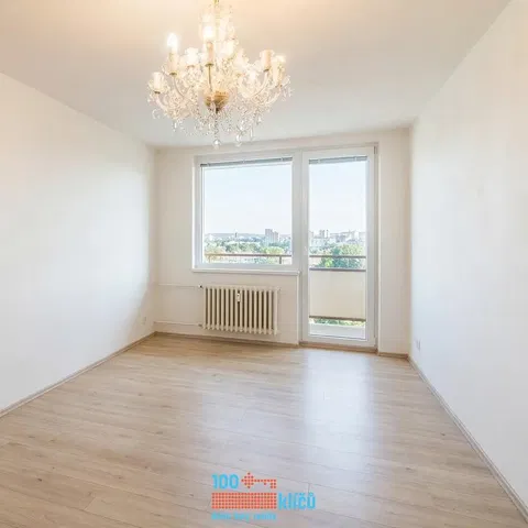 Wohnzimmer; blick, holzboden, tageslicht