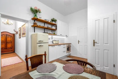 Cuisine; style moderne, lumière naturelle