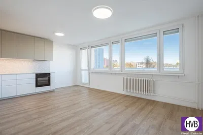 Küche; blick, küchengeräte, tageslicht, renoviert