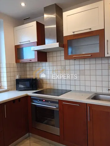 Kuchnia; sprzęt kuchenny, wyremontowany