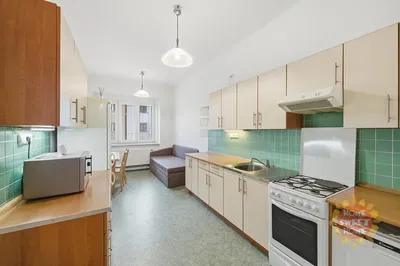 Küche; küchengeräte, tageslicht, moderner stil