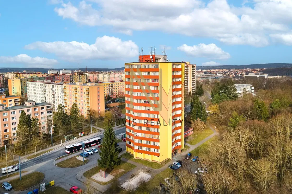 Haus und umgebung; blick