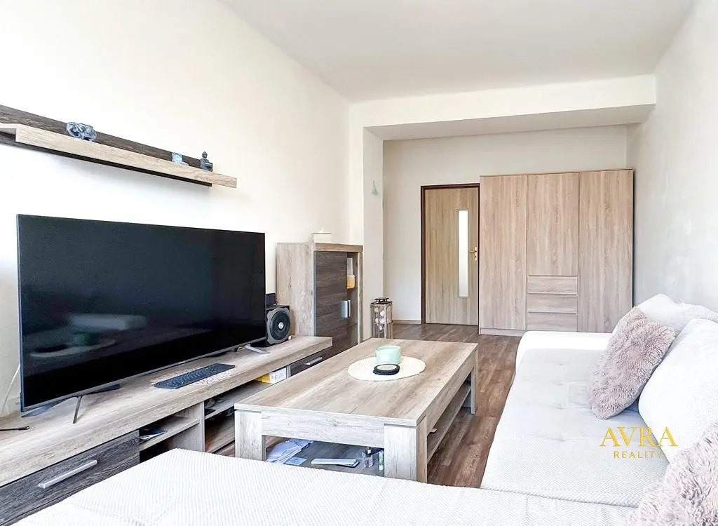 Wohnzimmer; tageslicht, moderner stil
