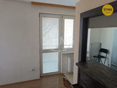 Slaapkamer; natuurlijk licht, houten vloer