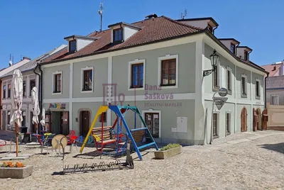 Haus und umgebung; blick