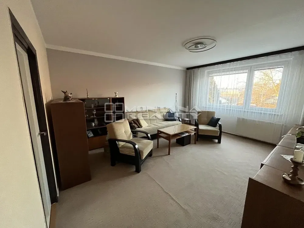 Wohnzimmer; tageslicht, moderner stil