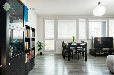 Wohnzimmer; blick, holzboden, tageslicht, moderner stil