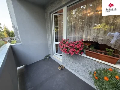 Balkon; pogled, prirodno svjetlo
