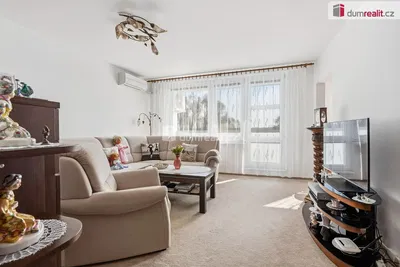 Wohnzimmer; tageslicht, moderner stil