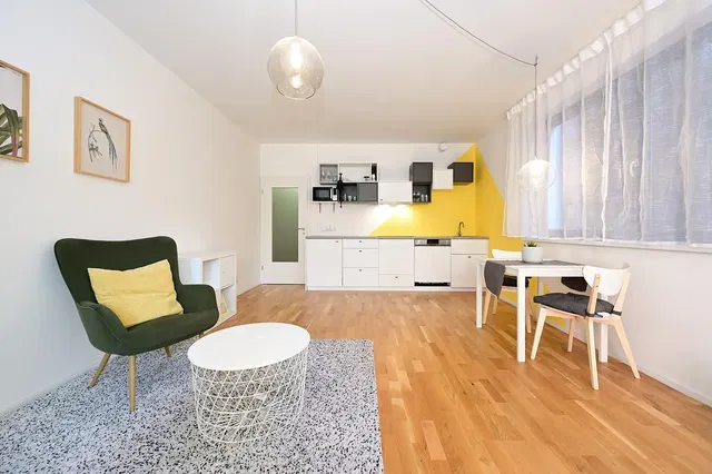 Living room; modern style, wood floor, natural light