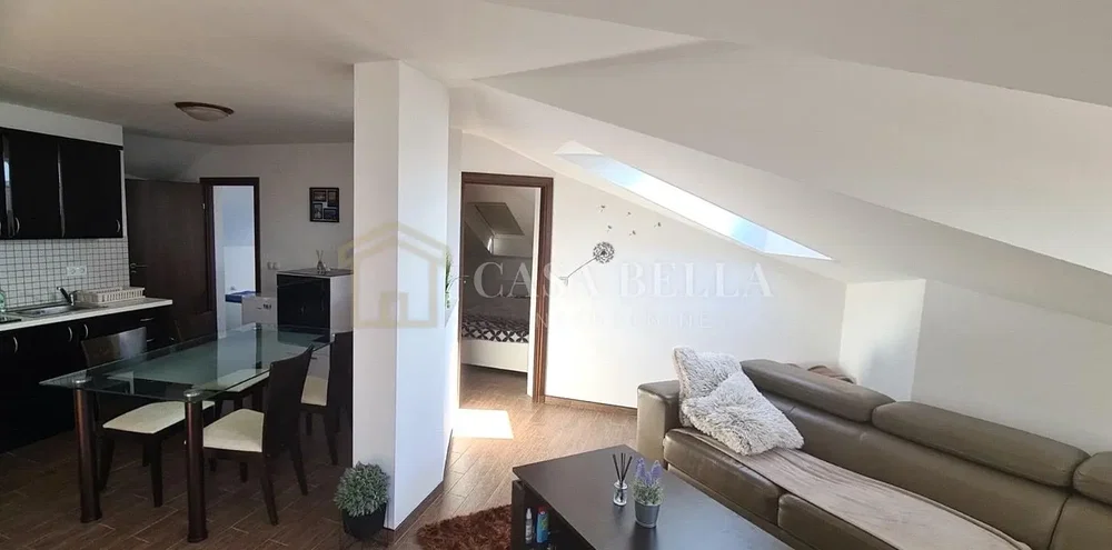 Salon; lumière naturelle, style moderne