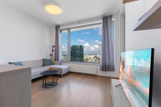 Oturma odası; manzara, doğal ışık, modern stil