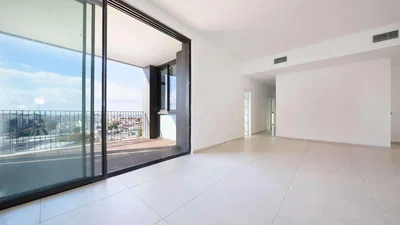 Salon; vue, carrelage, lumière naturelle