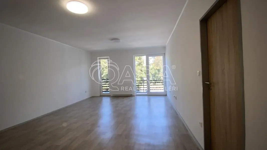 Wohnzimmer; tageslicht, holzboden