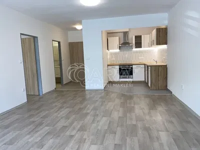 Wohnzimmer; küchengeräte, holzboden, tageslicht, renoviert
