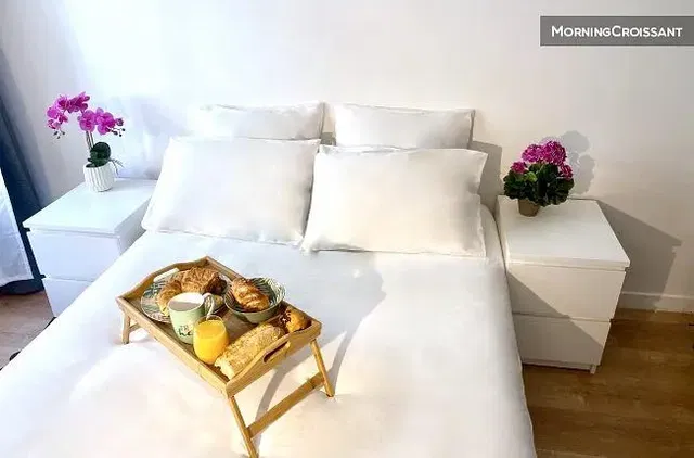 Chambre; lumière naturelle, style moderne