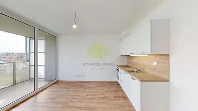 Cucina; vista, ristrutturato, luce naturale