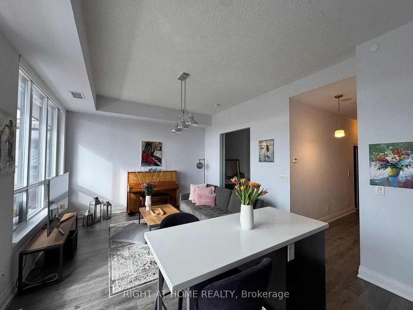 Wohnzimmer; tageslicht, moderner stil