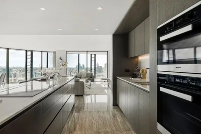 Cuisine; vue, électroménager, lumière naturelle, style moderne, carrelage