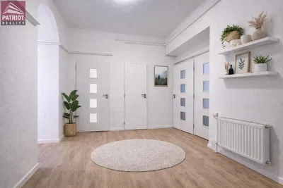 Oturma odası; doğal ışık, modern stil
