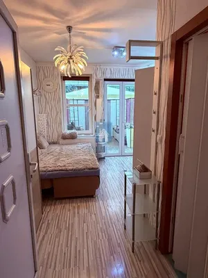 Spavaća soba; prirodna svjetlost, moderan stil