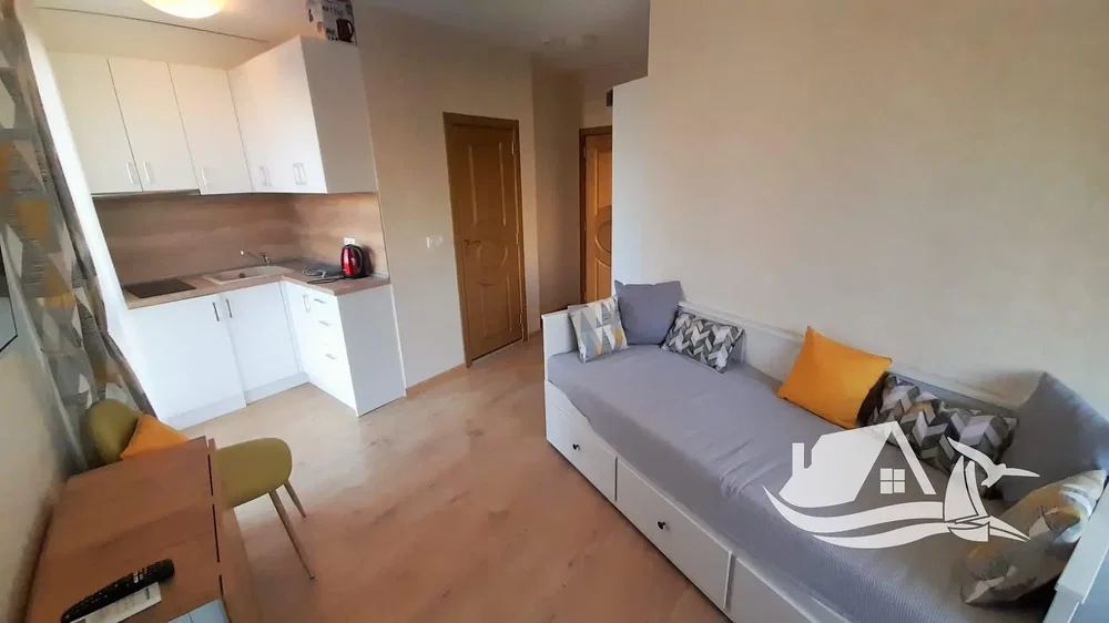 غرفة معيشة; أسلوب عصري, ضوء طبيعي