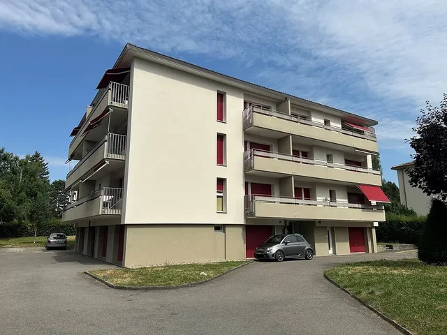 Casa e arredores; vista