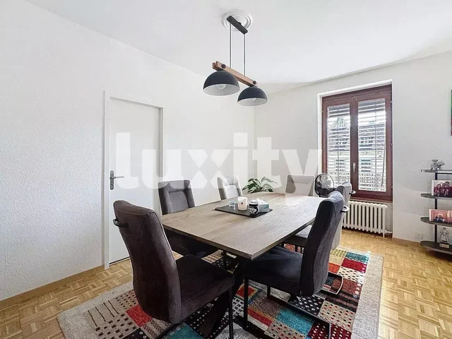 Comedor; estilo moderno, luz natural