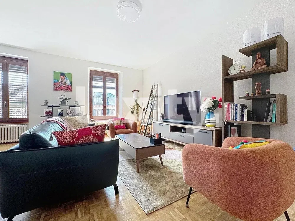 Salon; lumière naturelle, style moderne