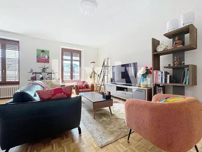 Salon; lumière naturelle, style moderne