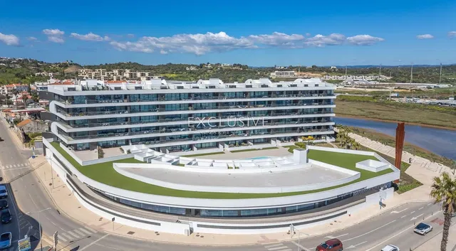 Haus und umgebung; blick