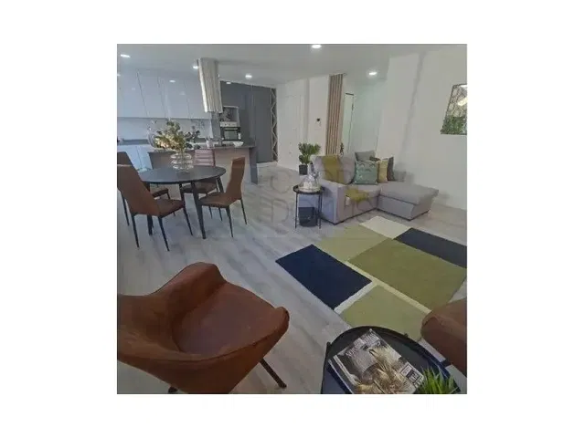 Wohnzimmer; tageslicht, moderner stil