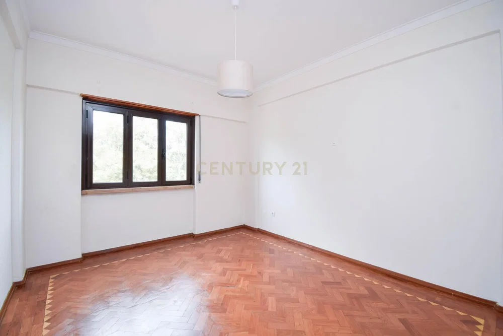 Wohnzimmer; holzboden, tageslicht, blick