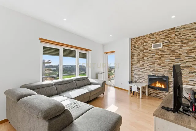 Wohnzimmer; kamin, blick, tageslicht