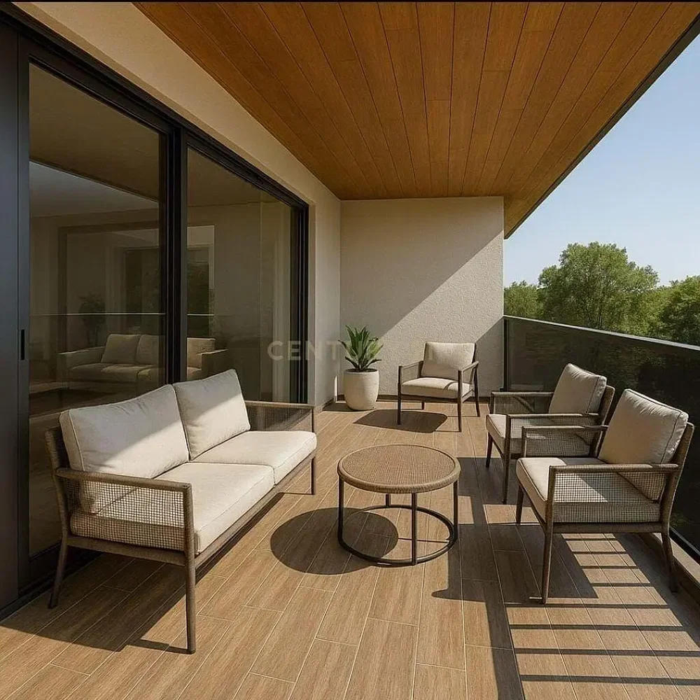 Balkon; fliesenboden, blick, tageslicht