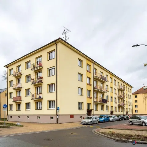 House and surroundings