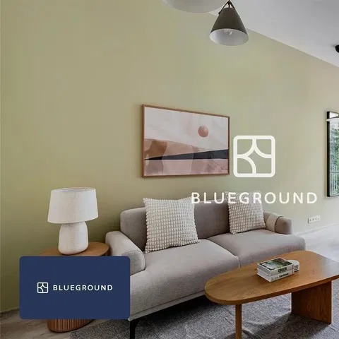 Woonkamer; moderne stijl, natuurlijk licht