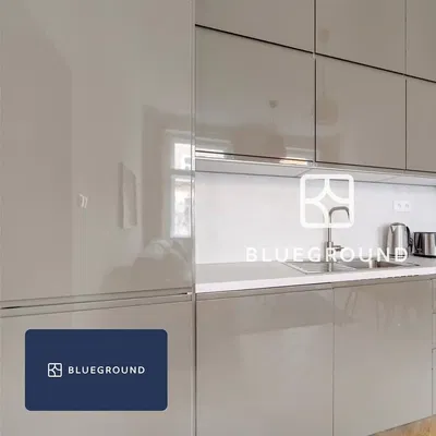 Küche; küchengeräte, moderner stil, renoviert