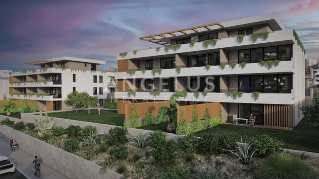 Кућа и околина