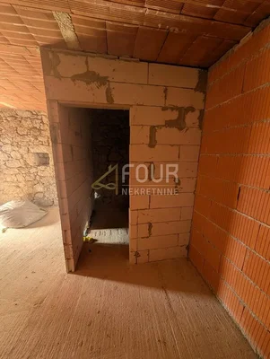 Ostalo; potrebna renovacija