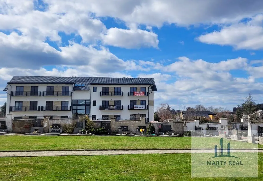 Haus und umgebung; blick