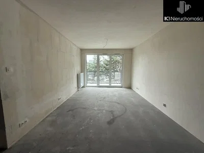 Autre; nécessite rénovation, lumière naturelle, vue