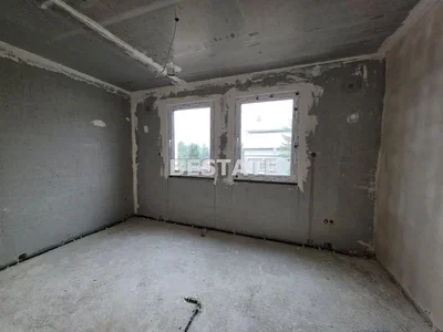 Overig; renovatie nodig, natuurlijk licht
